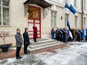 Korp!Korp! rongkäik Eesti Vabariigi 104. aastapäeval